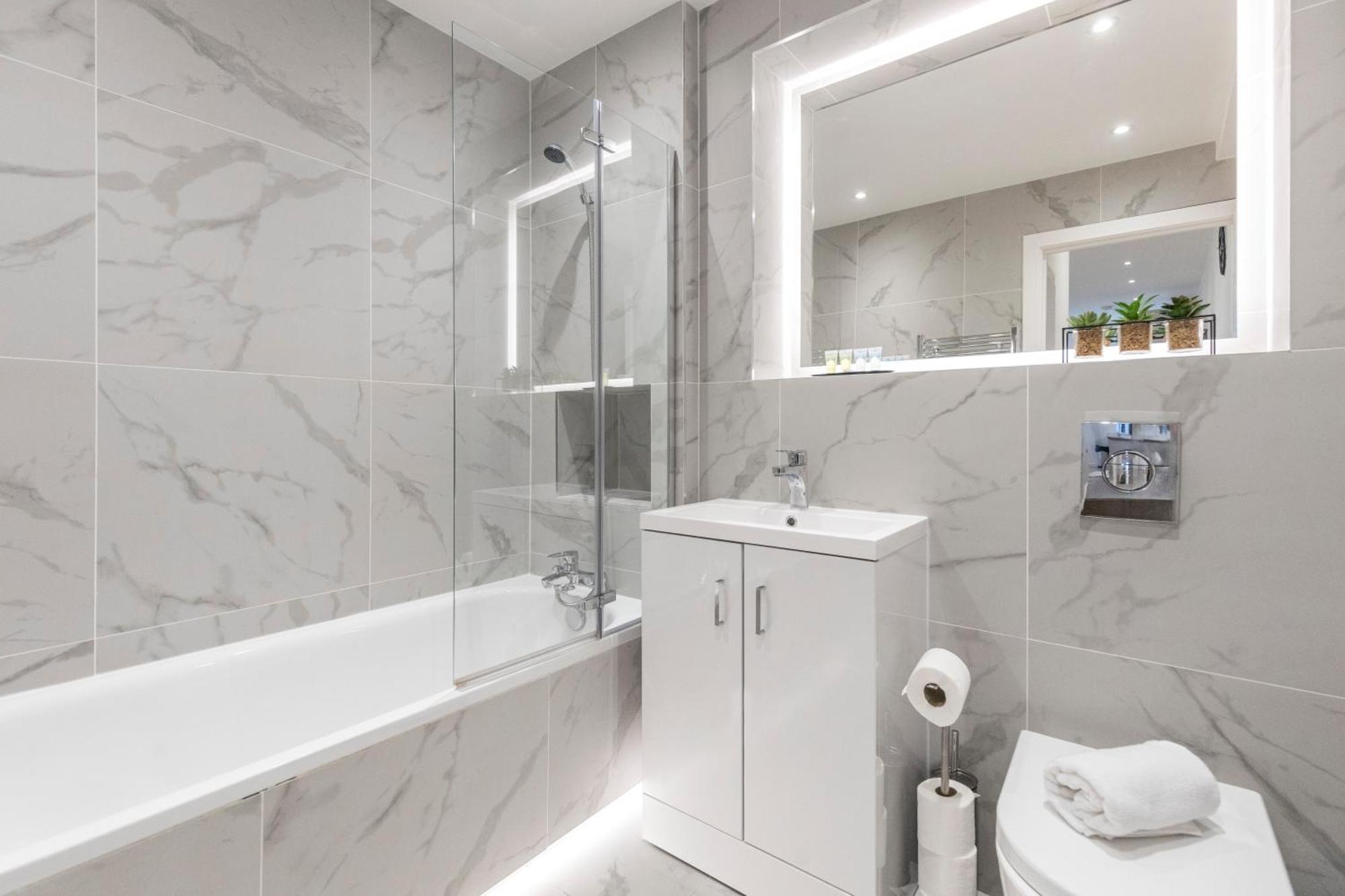 Bright And Spacious Apartment - Excellent Location London Eksteriør billede
